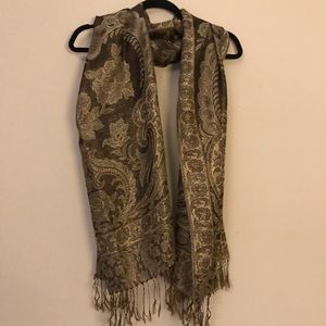 Pashmina-like Scarf
